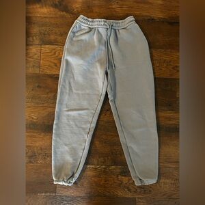 My outfit online Dark grey women’s sweatpants